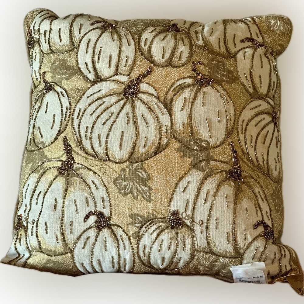 NWT Pumpkin Decorative Down Alternative Pillow. Metallic Printed 100% Cotton